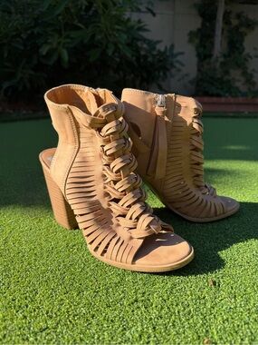 Women’s Sandal Heel